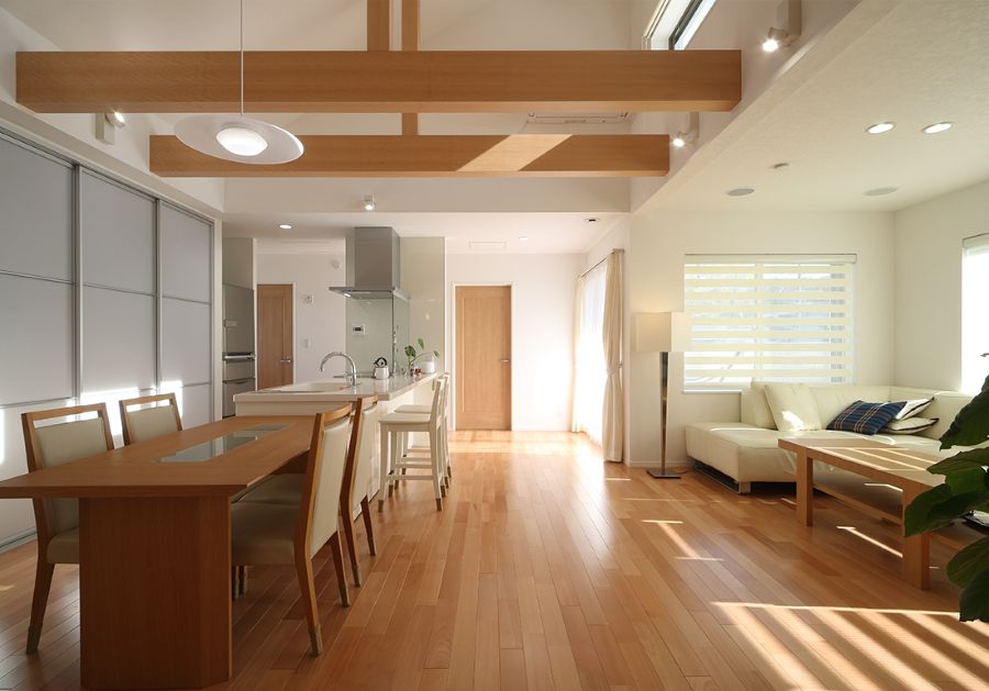 実例4：お互いに気兼ねなく過ごせる完全分離型の二世帯住宅