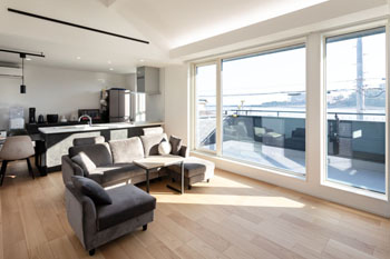 ロケーションを最大限に愉しむ家。